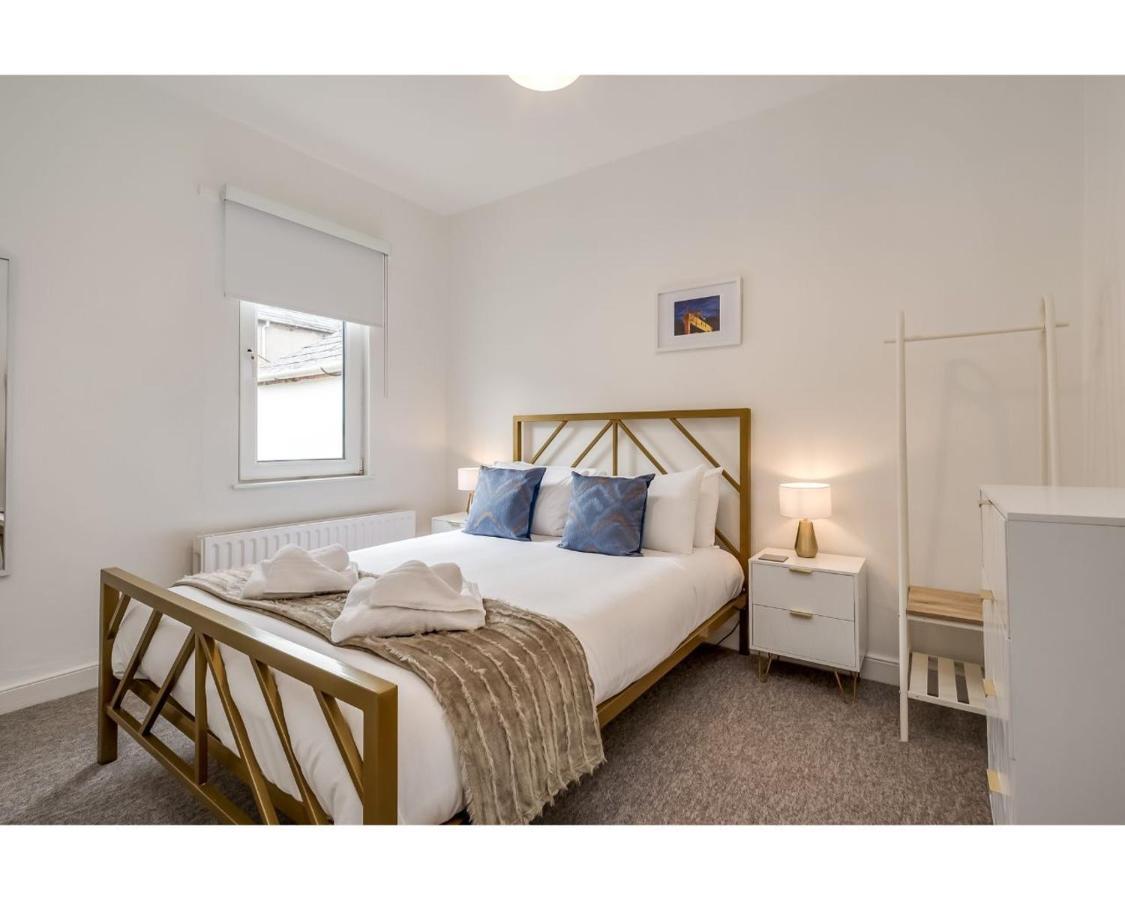 Central Belfast Apartments Chic Luxe R&R Екстериор снимка