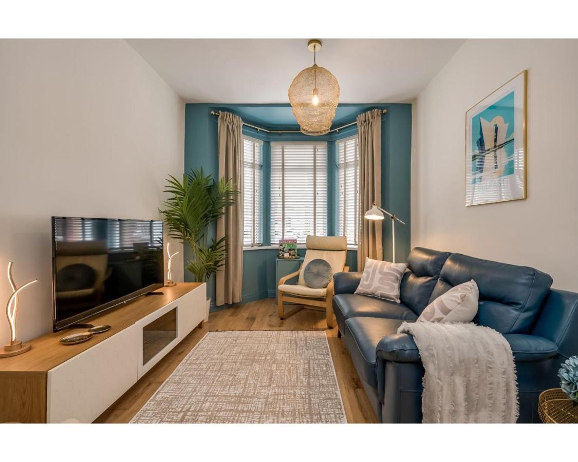 Central Belfast Apartments Chic Luxe R&R Екстериор снимка